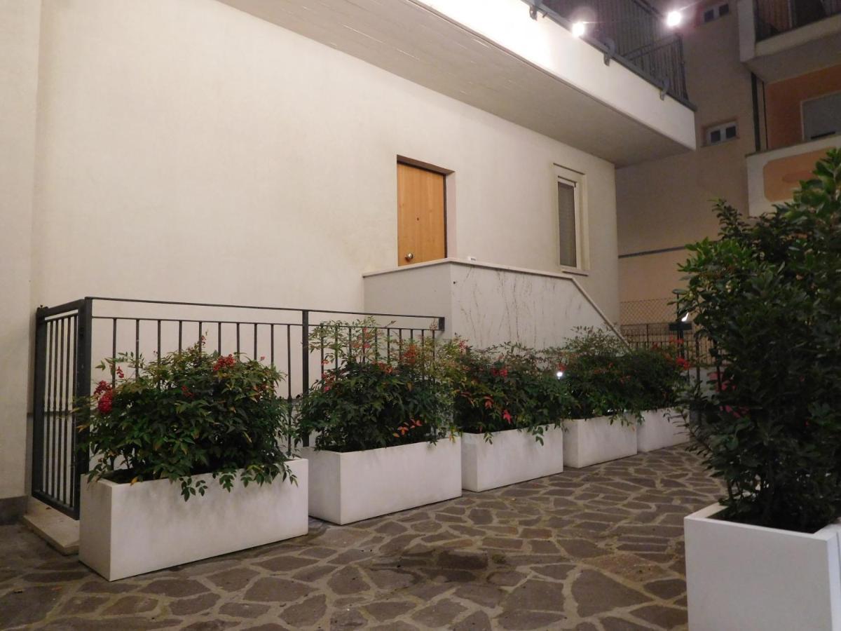 Gabbiano Apartments Rimini Exterior foto